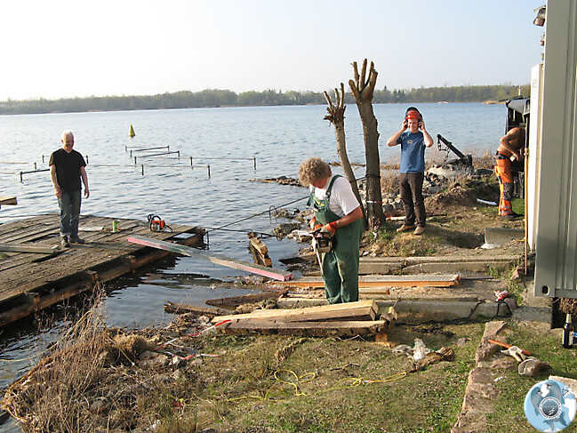 Abbau alter Schwimmponton_12